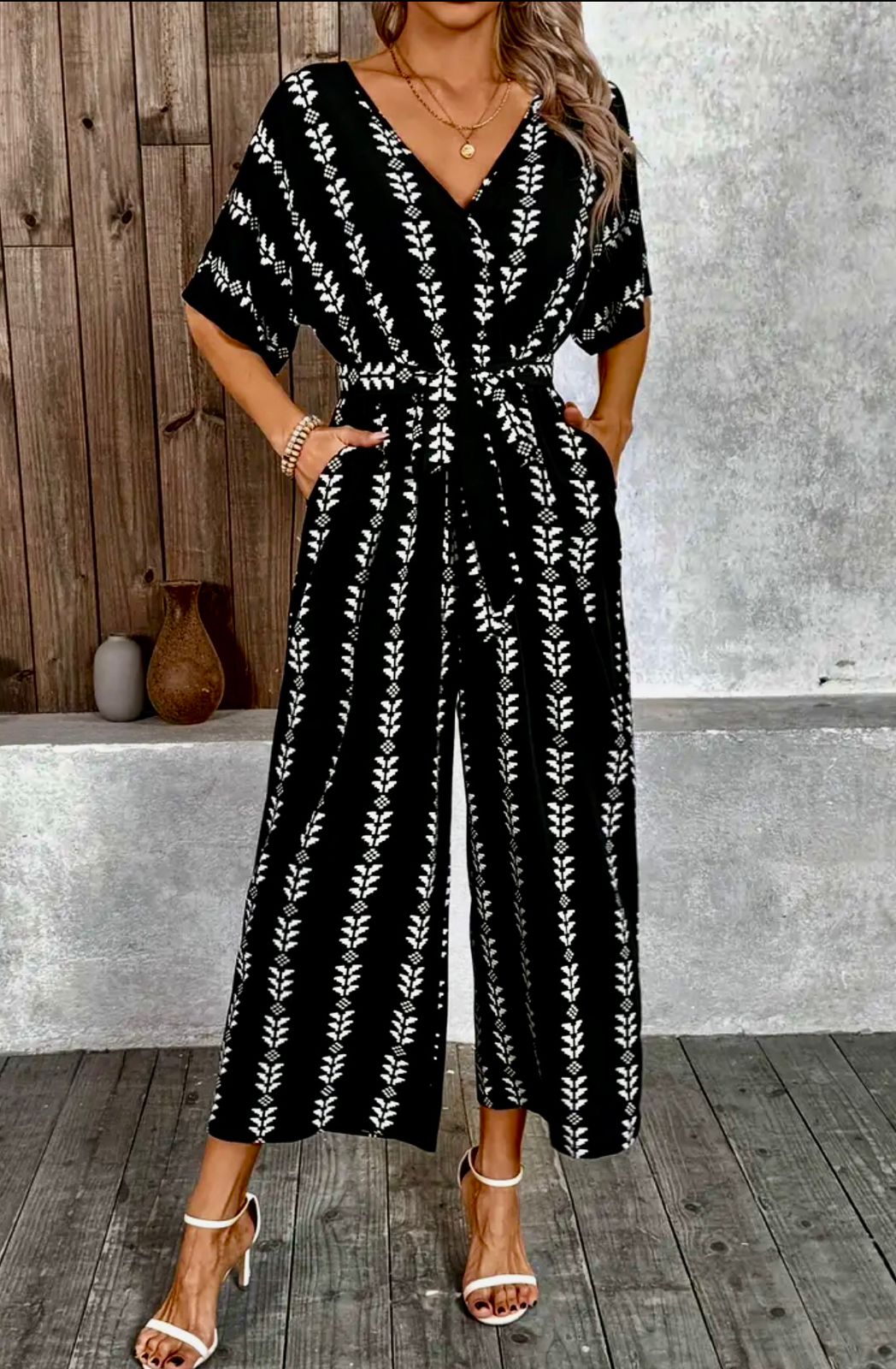 Elegant Black & White Printed Jumpsuit with V-Neck