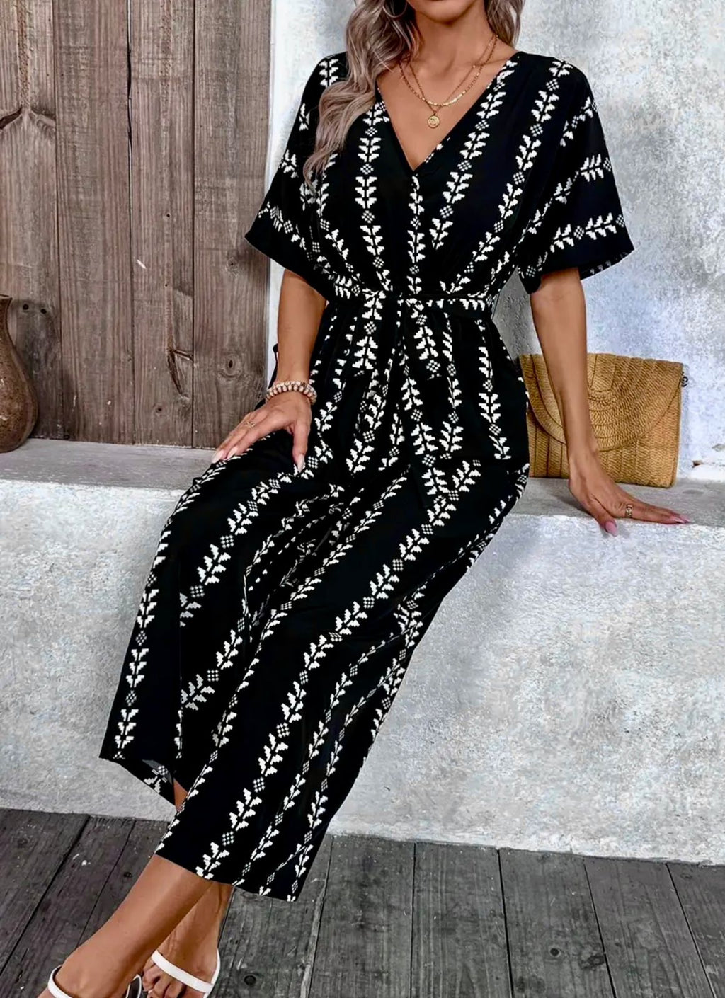 Elegant Black & White Printed Jumpsuit with V-Neck