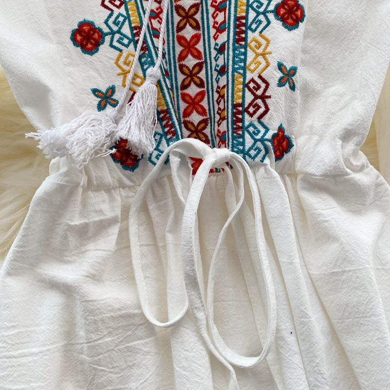 "High-Quality Bohemian Embroidered Maxi Dress – Elegant Lantern Sleeves, Drawstring Waist & Ethnic Chic Detailing"